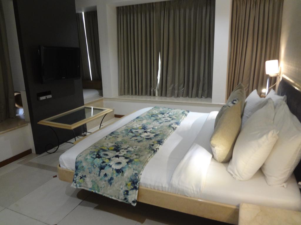 Hotel Suncity Apollo - Gateway Of India Mumbai Luaran gambar