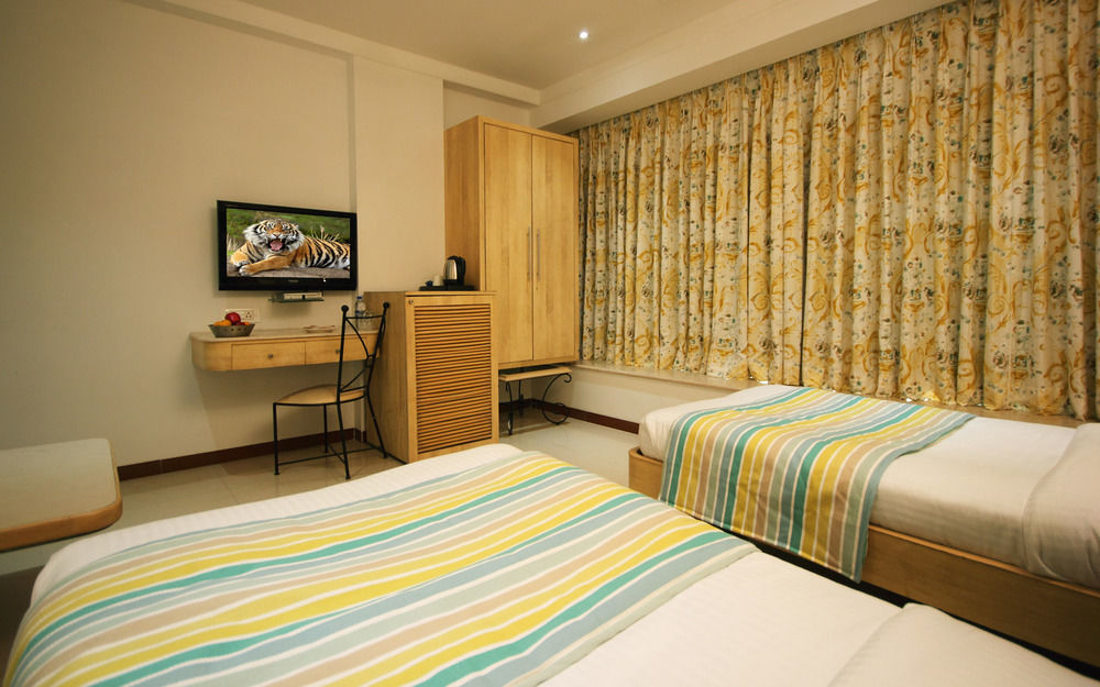 Hotel Suncity Apollo - Gateway Of India Mumbai Luaran gambar